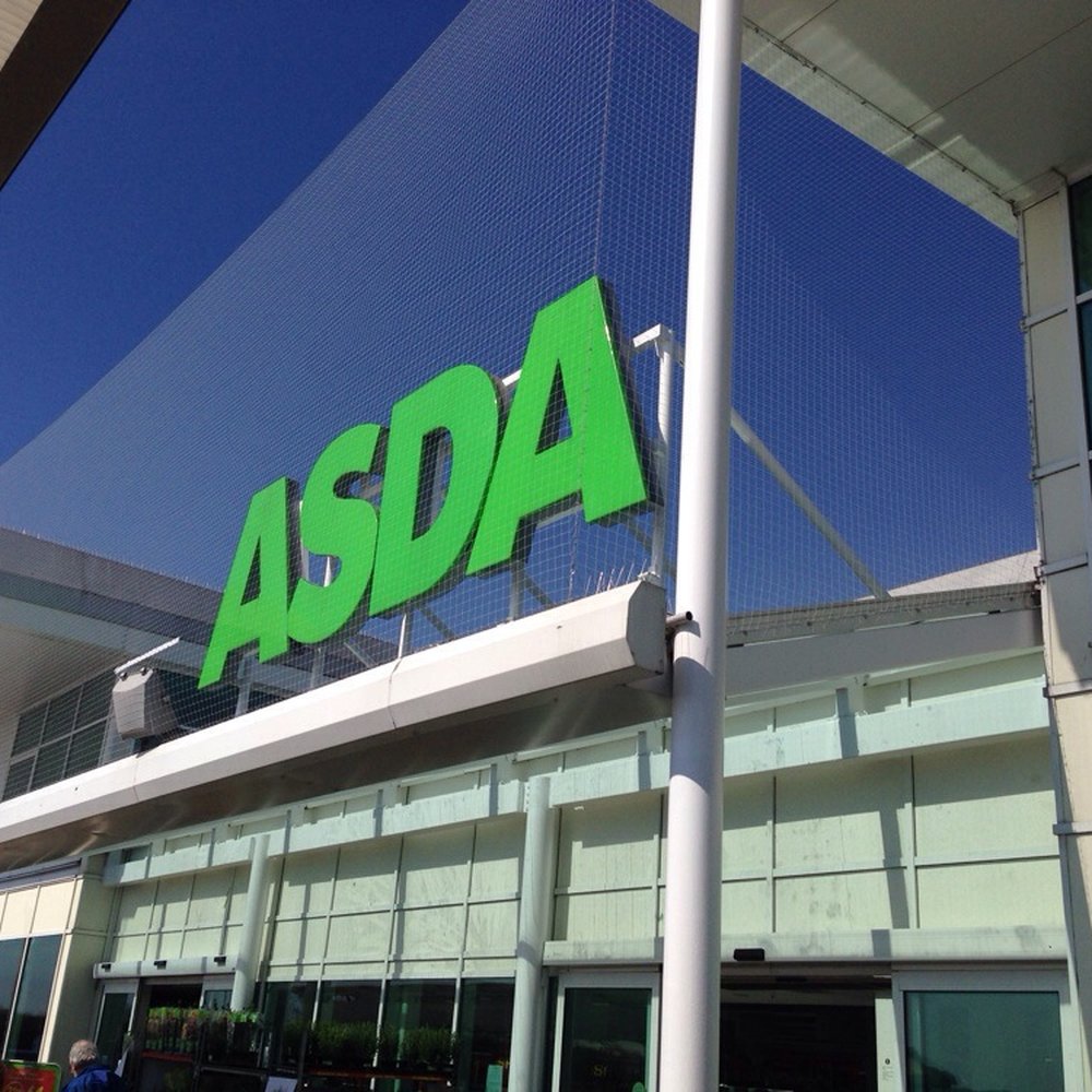 nike outlet kirkintilloch