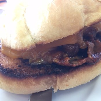 Bowtie Catering - BBQ beef - Caterers Near Me - Bend, Oregon Bowtie Catering - BBQ beef - Caterers Near Me - Bend, Oregon