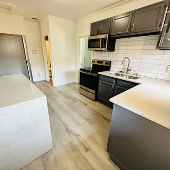 Stone Creations - Small Kitchen Remodel using one of our Quartz - Countertop Installation Near Me - Denver, Colorado