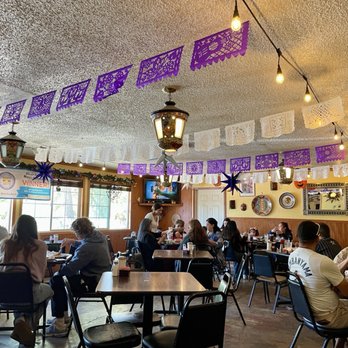 Mana's Restaurant - Mexican Near Me - San Marcos, Texas