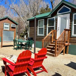 A Lodge - Exterior of a Deluxe Cabin Rental