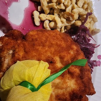 Spargel On 9 - Chicken schnitzel, spaetzle, red cabbage - German Near Me - Queensbury, New York