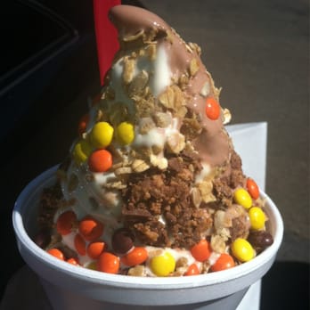 The Yogurt Barn - Wow!! All this for $5!! :) - Ice Cream & Frozen Yogurt Near Me - Lakeside, California