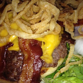 Cheddar's Scratch Kitchen - Smokehouse Burger* - American Near Me - Jacksonville, Florida