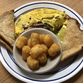 Mountain Quail Cafe - American Near Me - Quartzsite, Arizona