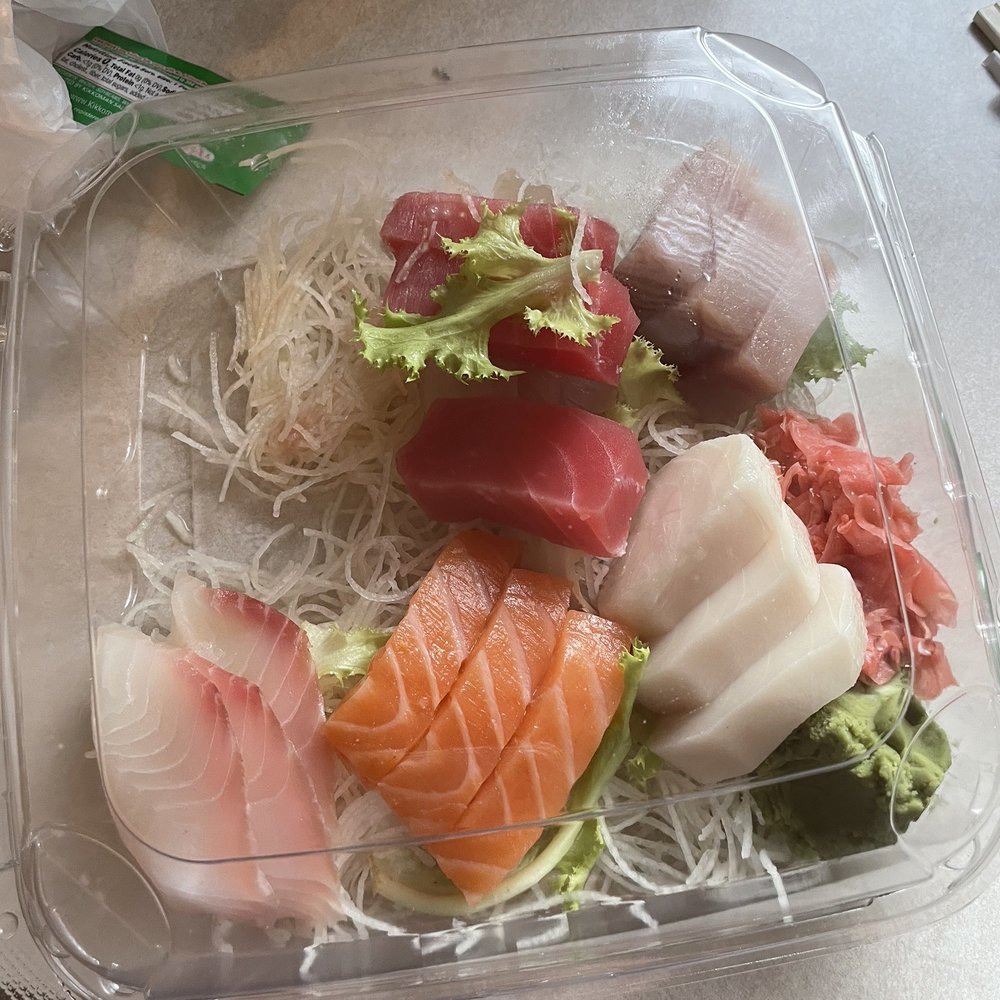 Sushi Naper - Does this look like the Sashimi Dinner Plate including 18 pieces to you? Cuz I count 16..... - Sushi Bars Near Me - Naperville, Illinois Sushi Naper - Does this look like the Sashimi Dinner Plate including 18 pieces to you? Cuz I count 16..... - Sushi Bars Near Me - Naperville, Illinois