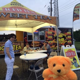 Buttman BBQ on south bound of 41