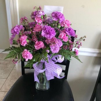 Twigs-n-Things - Florists Near Me - Oakland, Tennessee Twigs-n-Things - Florists Near Me - Oakland, Tennessee