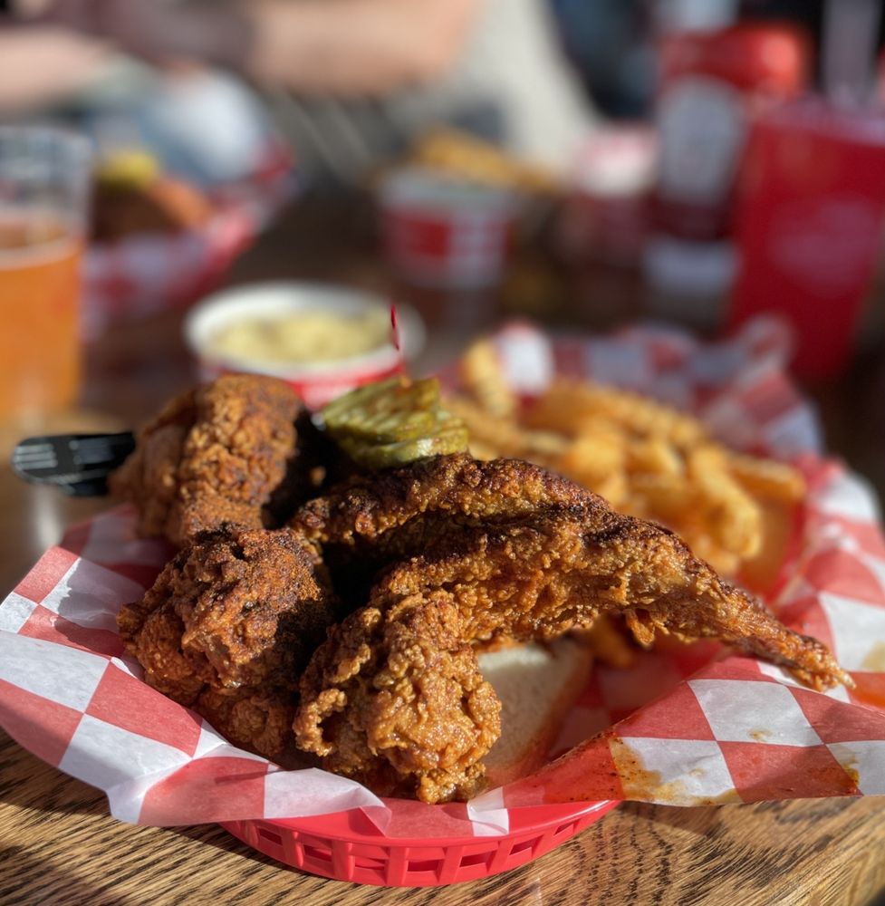 Hattie B's Hot Chicken - Nashville - Melrose Hattie B's Hot Chicken - Nashville - Melrose