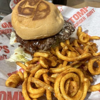 Stomp's Burger Joint 2 - JEZZABELLE* - Burgers Near Me - Pearland, Texas Stomp's Burger Joint 2 - JEZZABELLE* - Burgers Near Me - Pearland, Texas