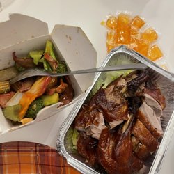 New York Chinese Restaurant - 83. Roast Pork with Mix Vegetable & roast 14b. 1/2 Duck