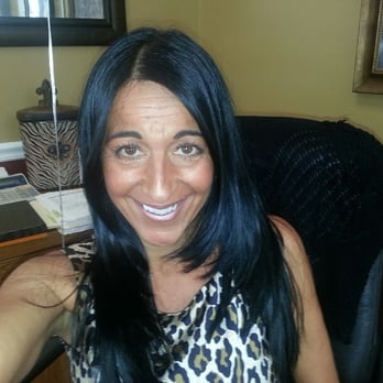 Salon Robert Scott - Makeup Artists Near Me - Tampa, Florida