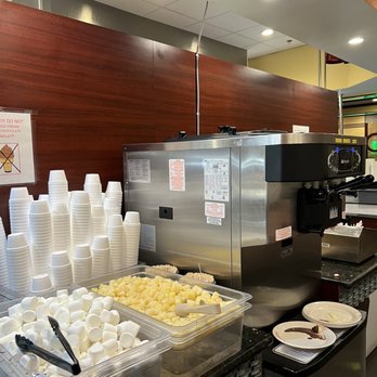 King Buffet - Ice cream area with cones and cups - Chinese Near Me - arvada, Colorado