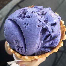 Crunchy Waffle Cones