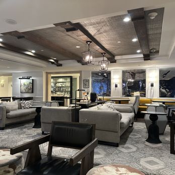 Hotel Amarano Burbank-Hollywood - Lobby - Hotels Near Me - Burbank, California