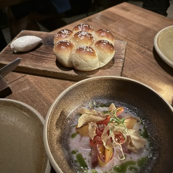 Verse - Milk buns and yellowtail - Seafood Near Me - Toluca Lake, California