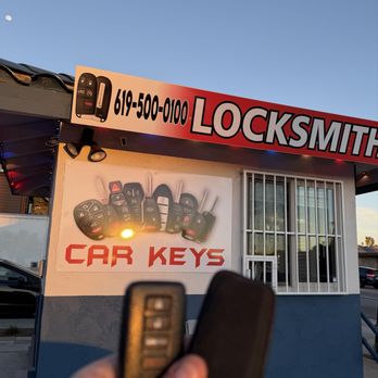 Key Maker Locksmith - * Spare key cutting * Key cutting machine - Keys & Locksmiths Near Me - La Mesa, California Key Maker Locksmith - * Spare key cutting * Key cutting machine - Keys & Locksmiths Near Me - La Mesa, California