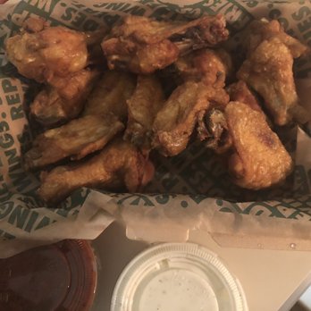 Wingstop - Chicken Wings Near Me - Tampa, Florida