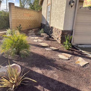 Four Seasons Landscape - Landscaping and stepping stones - Landscaping Near Me Four Seasons Landscape - Landscaping and stepping stones - Landscaping Near Me