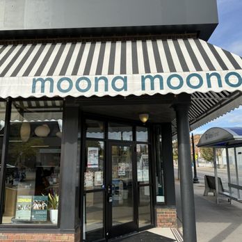 Moona Moono - Coffee & Tea Near Me - Uptown Minneapolis, Minnesota Moona Moono - Coffee & Tea Near Me - Uptown Minneapolis, Minnesota