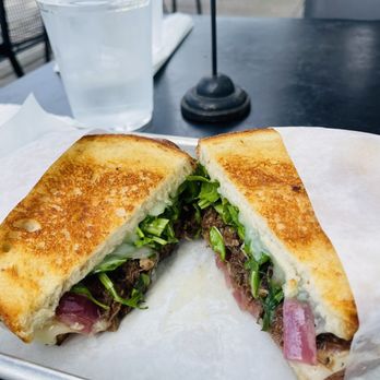 Joan's on Third - Short rib sandwich - Breakfast & Brunch Near Me - Los Angeles, California Joan's on Third - Short rib sandwich - Breakfast & Brunch Near Me - Los Angeles, California