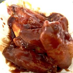 Uptown Wingz - 6 piece wings