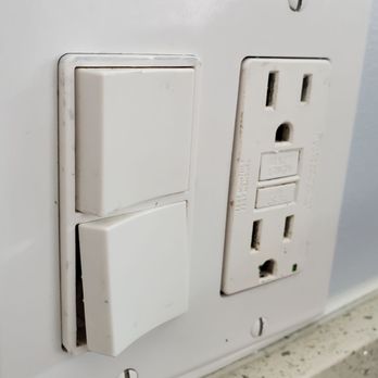Direct Electric Hawaii - Broken rocker switch for the kitchen garbage disposal (before) - Solar Installation Near Me - Waipahu, Hawaii Direct Electric Hawaii - Broken rocker switch for the kitchen garbage disposal (before) - Solar Installation Near Me - Waipahu, Hawaii