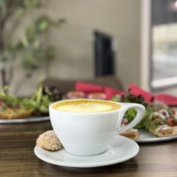 Red Berry Coffee Bar