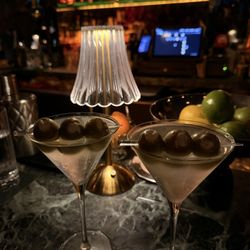 Hoexter’s - Dirty Martini