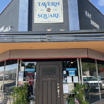 Tavern On The Square - the front of the restaurant - Bars Near Me - Garland, Texas