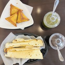Priyas Kitchen - HYd onion samosa (3 pcs)