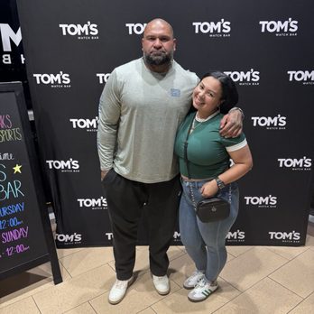 Tom’s Watch Bar - Boyfriend and sister photo op - Sports Bars Near Me - Orlando, Florida Tom’s Watch Bar - Boyfriend and sister photo op - Sports Bars Near Me - Orlando, Florida