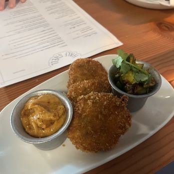 Half Shell - shrimp nuggets - Bars Near Me - Seattle, Washington Half Shell - shrimp nuggets - Bars Near Me - Seattle, Washington