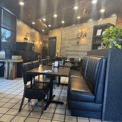 Thai Corner Bistro - Interior