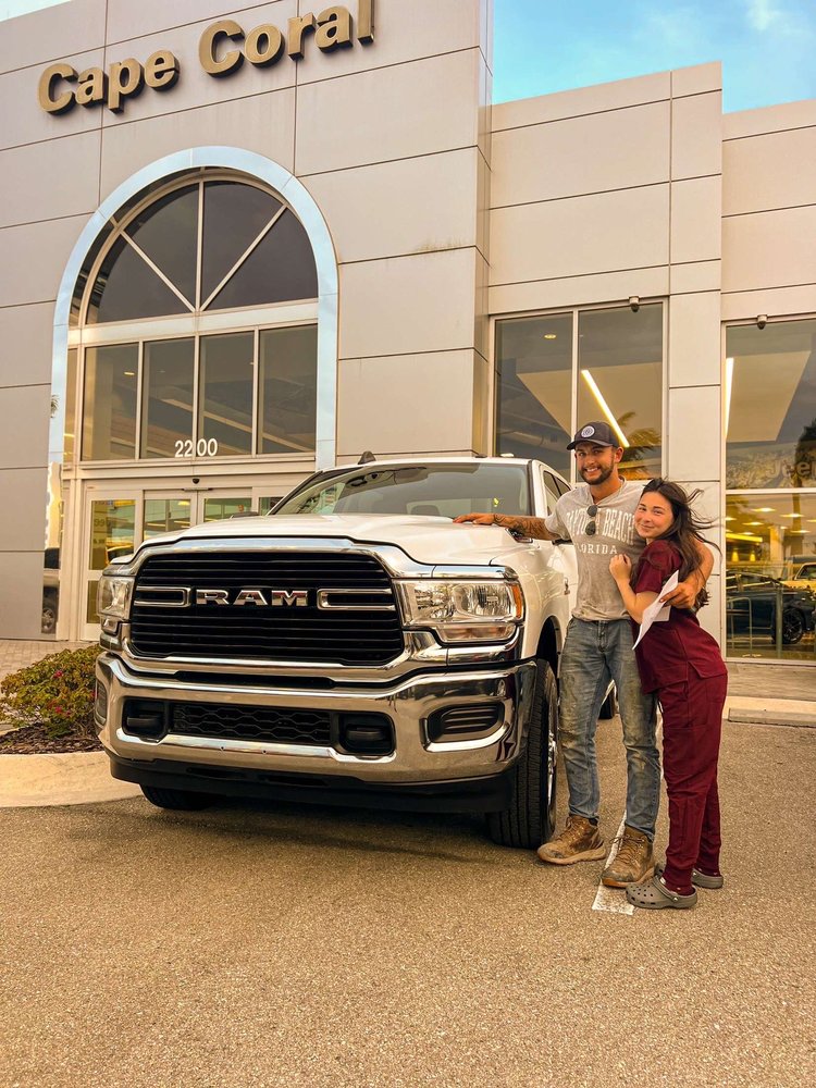 CAPE CORAL CHRYSLER DODGE JEEP RAM Updated July 2024 47 Photos & 122 Reviews 2200 NE Pine