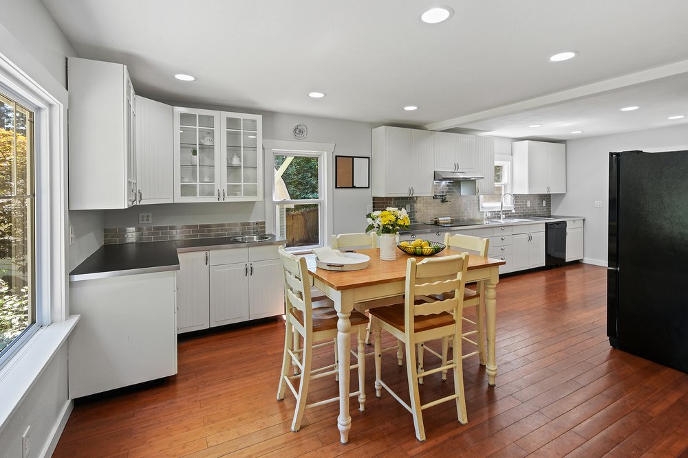 PJ BLACKWOOD COLDWELL BANKER BAIN 3637 NW Byron St, Silverdale