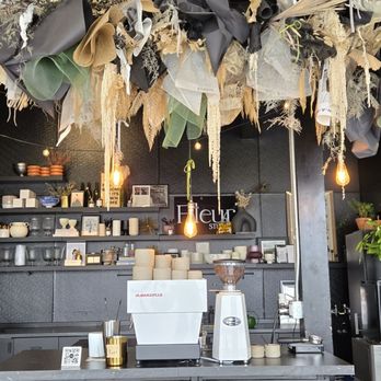 FLEUR Studio - Florists Near Me - Kirkland, Washington FLEUR Studio - Florists Near Me - Kirkland, Washington