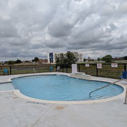 Crossroads Luxury RV Park