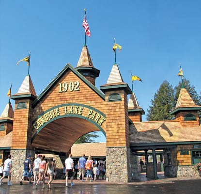 Canobie Lake Park by null