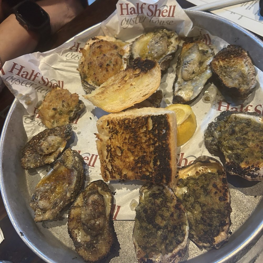 Half Shell Oyster House - Oyster sampler - Seafood Near Me - Biloxi, Mississippi Half Shell Oyster House - Oyster sampler - Seafood Near Me - Biloxi, Mississippi