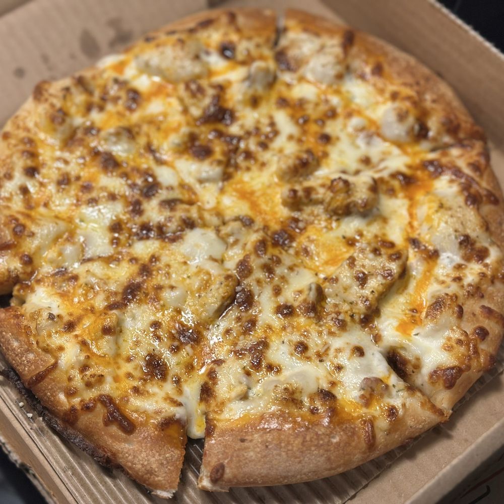 Romeo's Pizza - Ranch Lovers Buffalo Chicken Pizza - Pizza Near Me - Hartville, Ohio Romeo's Pizza - Ranch Lovers Buffalo Chicken Pizza - Pizza Near Me - Hartville, Ohio