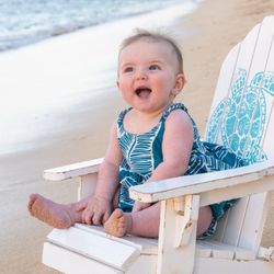 LucieXYZ Photography - Baby on the beach