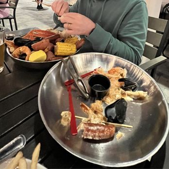 Zeke's Restaurant - Seafood Boil - Salad Near Me - Orange Beach, Alabama Zeke's Restaurant - Seafood Boil - Salad Near Me - Orange Beach, Alabama