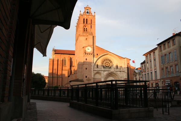 Saint-Etienne Cathedral by null