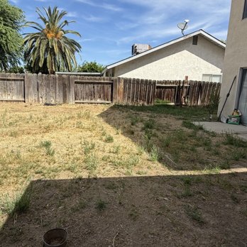 Los Weyes Junk Removal - Junk Removal & Hauling Near Me - Bakersfield, California