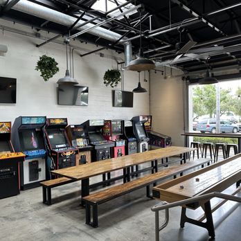 Institution Ale - Santa Barbara - Back / game area facing parking lot - Breweries Near Me - Santa Barbara, California Institution Ale - Santa Barbara - Back / game area facing parking lot - Breweries Near Me - Santa Barbara, California