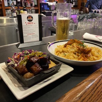 Sharps Roasthouse - Smoked pork burnt ends and the Beechers cheese, Buffalo chicken Mac and cheese. - American Near Me - SeaTac, Washington