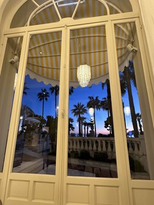 Carlton Cannes, a Regent Hotel by null