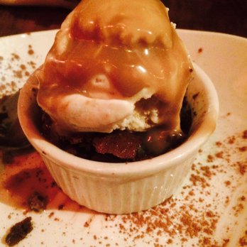 Nada - Warm chocolate torte - Mexican Near Me - Cincinnati, Ohio Nada - Warm chocolate torte - Mexican Near Me - Cincinnati, Ohio