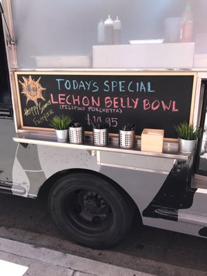 Spoon & Pork by null